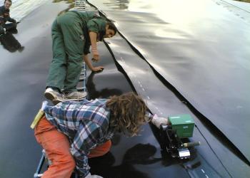 Welding HDPE-membrane with ComOn